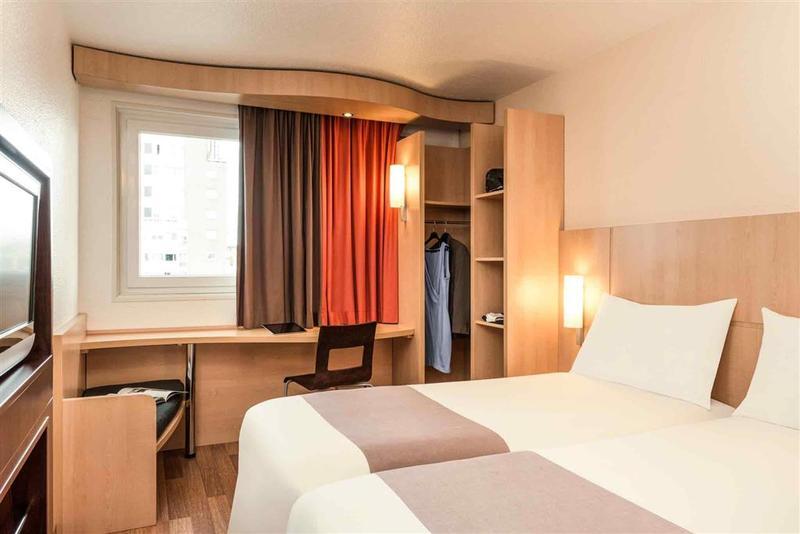 Ibis Budget - Porte De Bagnolet Exteriör bild
