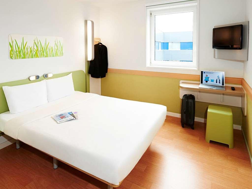 Ibis Budget - Porte De Bagnolet Rum bild