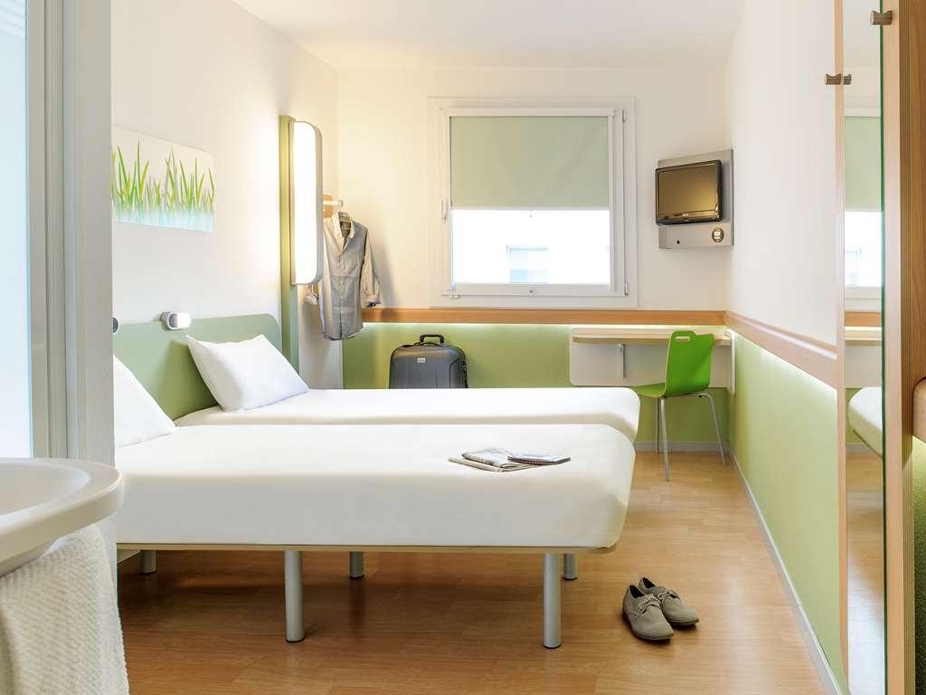 Ibis Budget - Porte De Bagnolet Rum bild