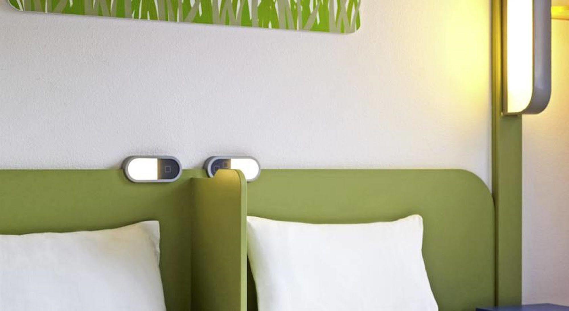 Ibis Budget - Porte De Bagnolet Exteriör bild