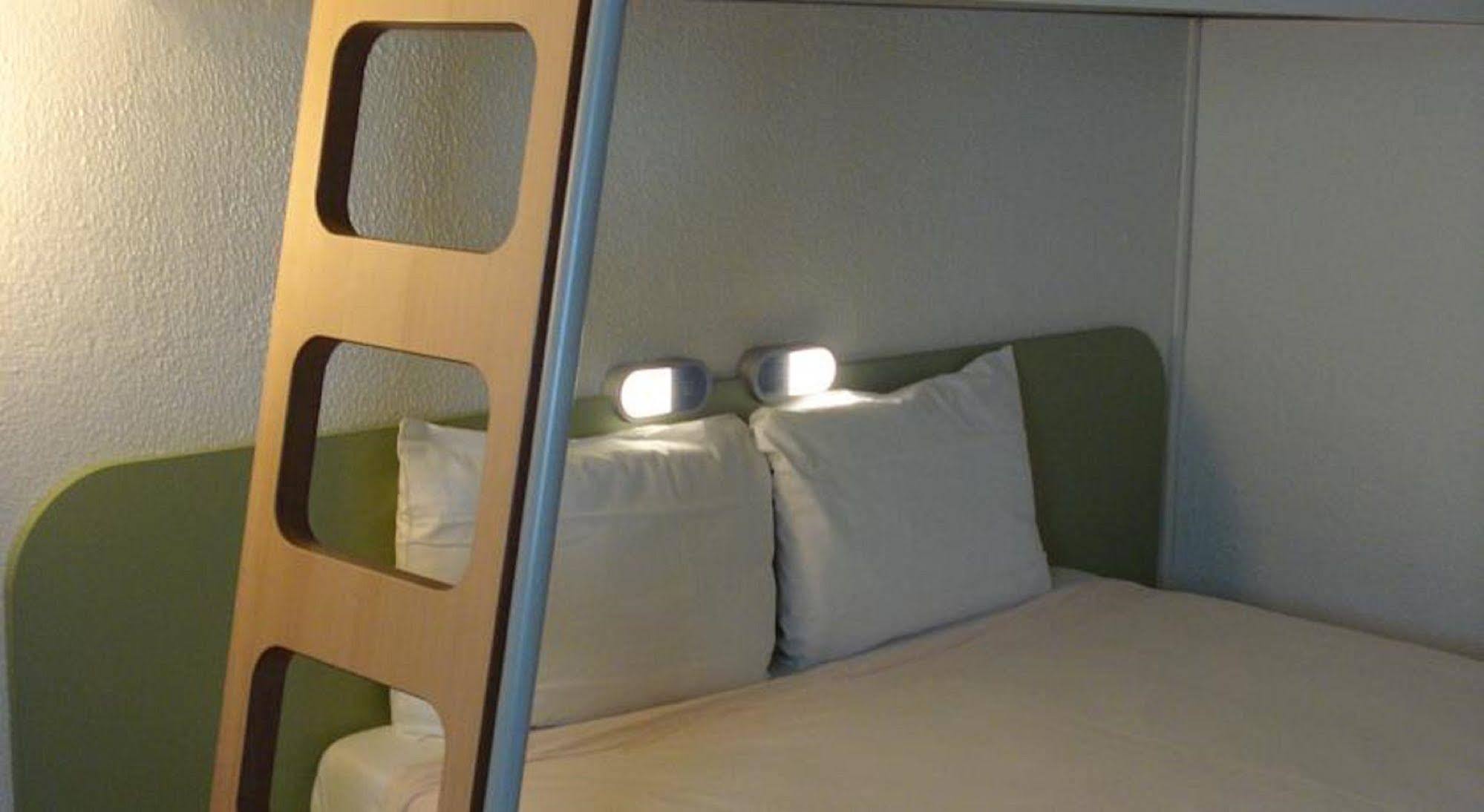 Ibis Budget - Porte De Bagnolet Exteriör bild