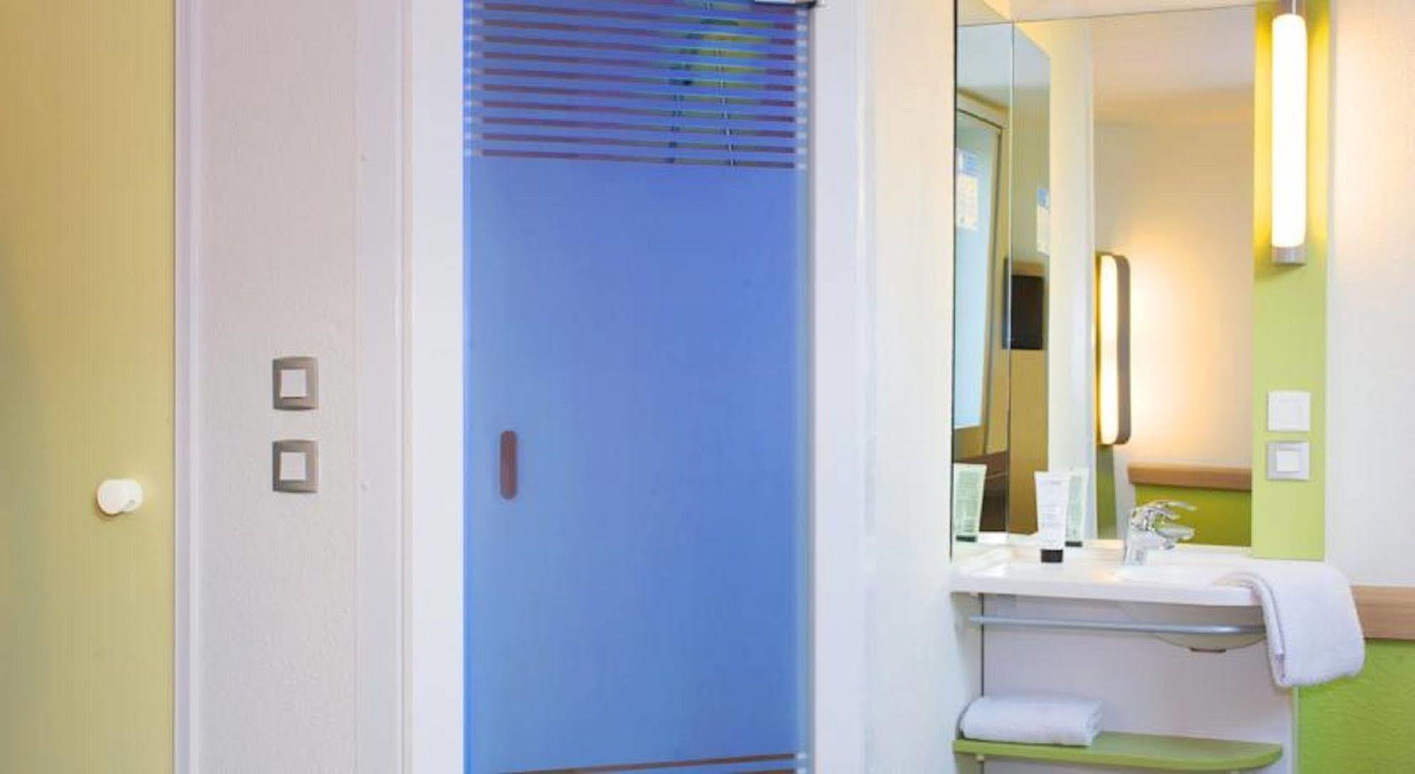 Ibis Budget - Porte De Bagnolet Exteriör bild