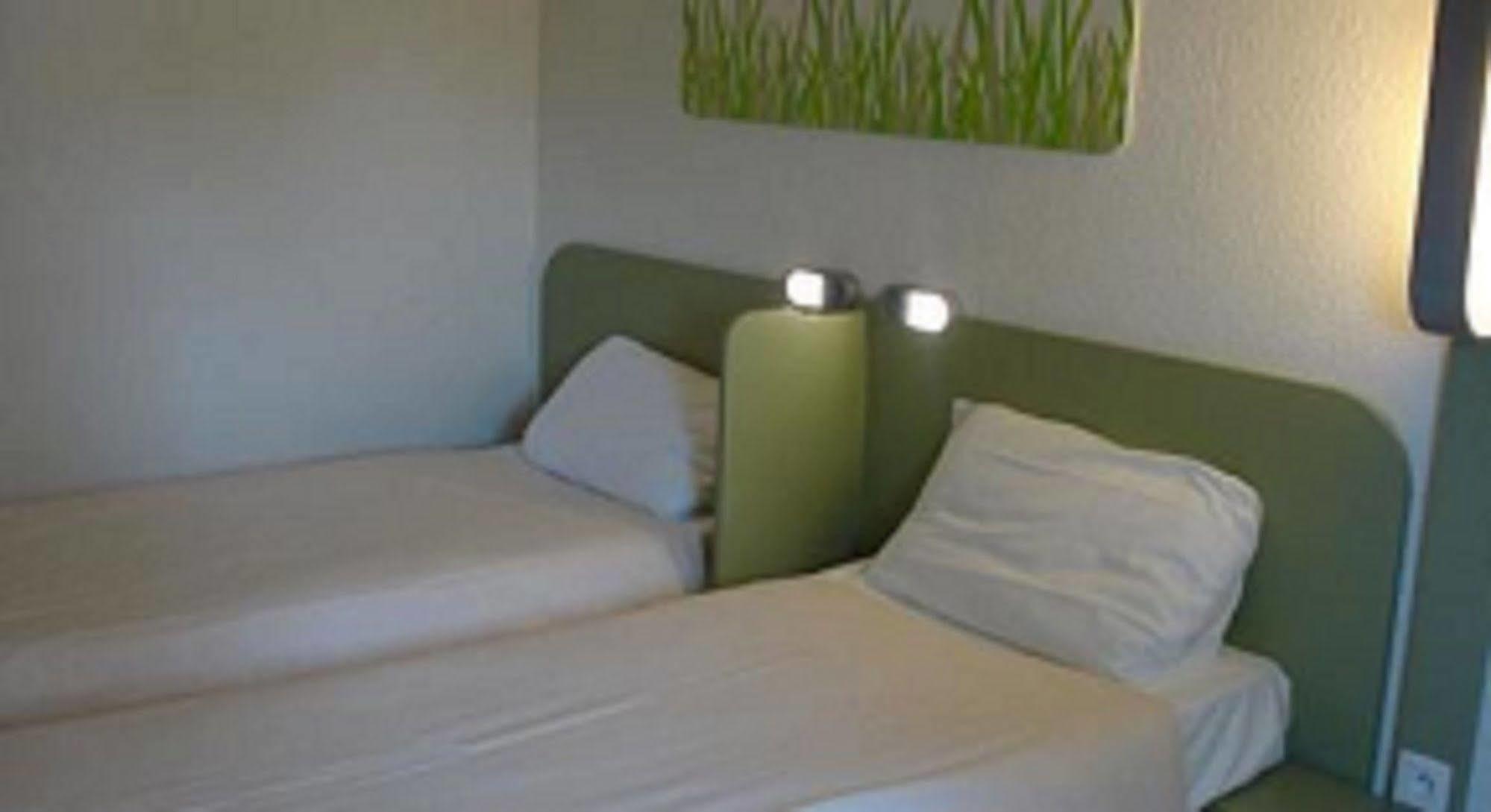 Ibis Budget - Porte De Bagnolet Exteriör bild